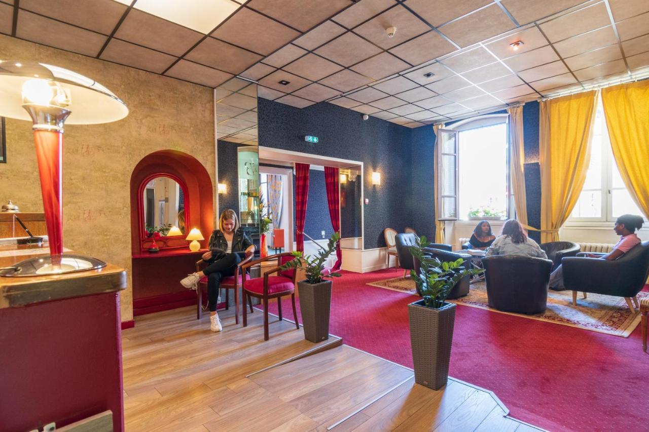 Hotel Des Bains Aix-les-Bains Exteriör bild